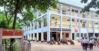 স্ত্রীর বিরুদ্ধে চুরি, স্বামীর বিরুদ্ধে যৌতুকের মামলা; আদালতের আদেশে দু’জনই কারাগারে